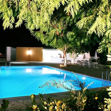 Quinta Progresso 호텔 4*